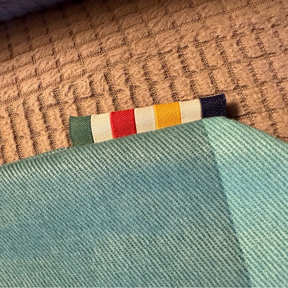 Hudson Bay Company striped tote with moose design - Picture 4 of 6